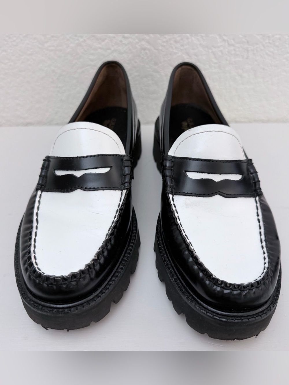 G.H. Bass Women's Whitney Super Lug Weejuns Black & White Penny Loafers Size 8.5 - Picture 8 of 13